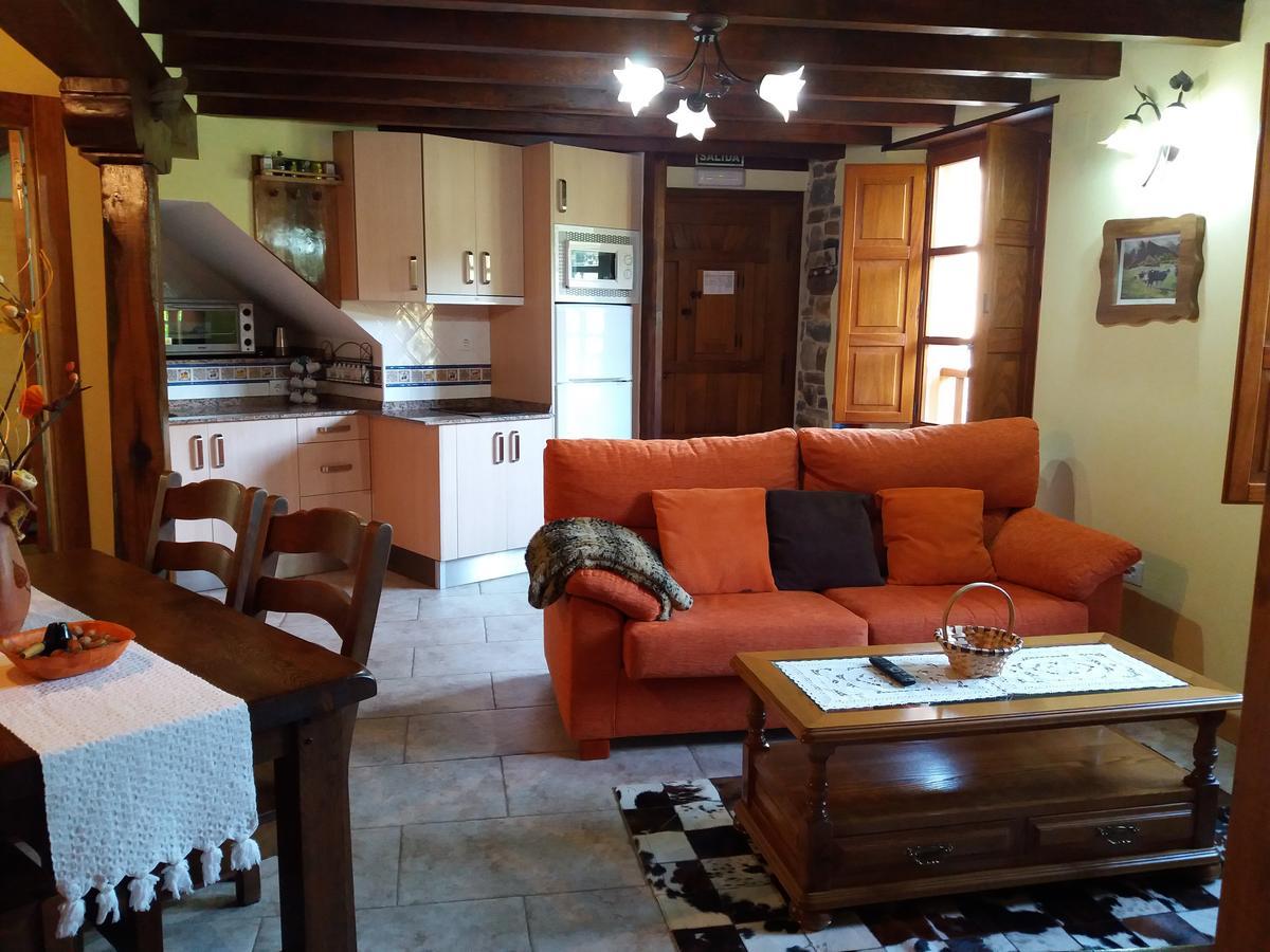 Apartamentos La Condesa Valmeo Εξωτερικό φωτογραφία