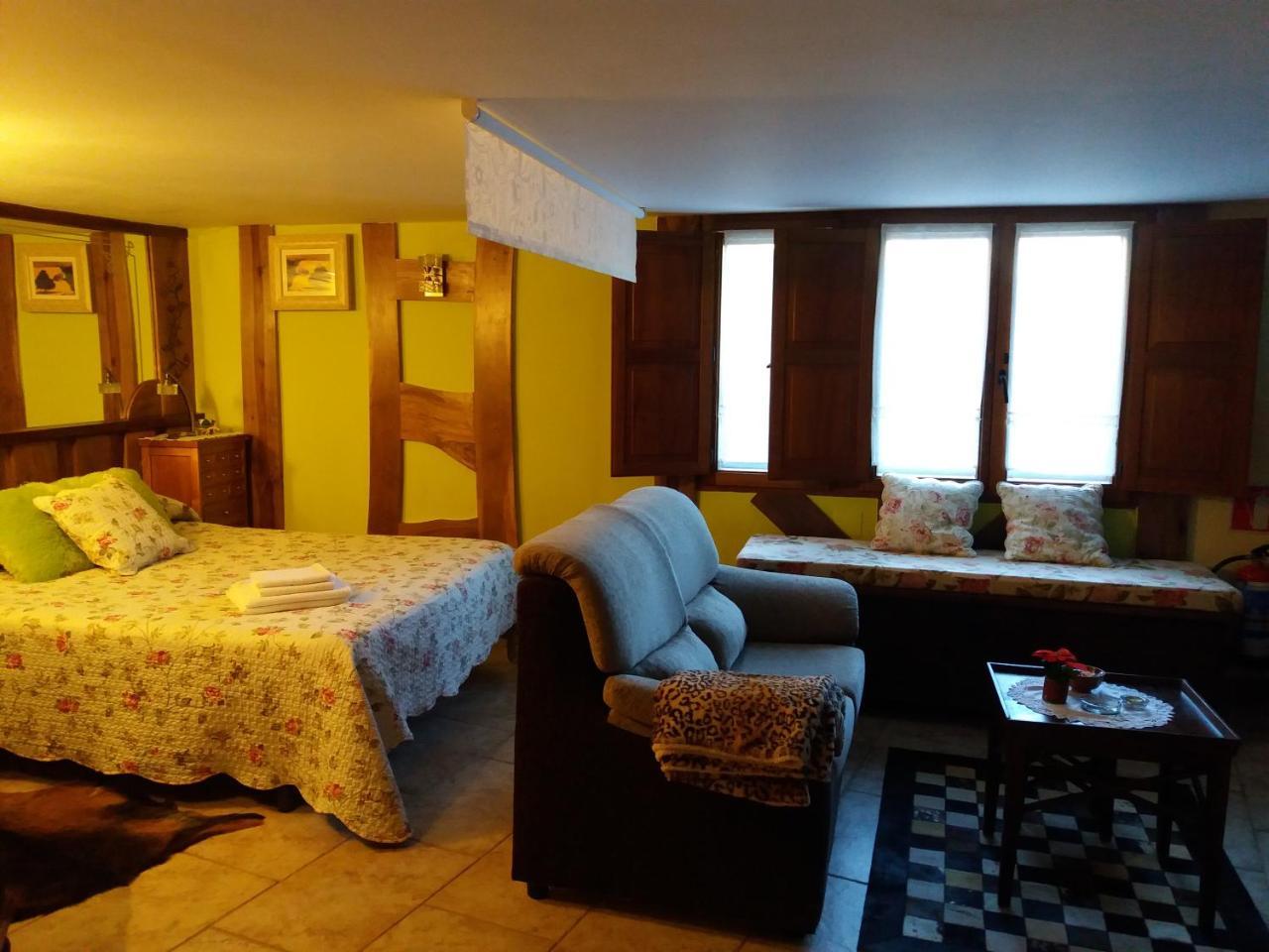 Apartamentos La Condesa Valmeo Εξωτερικό φωτογραφία